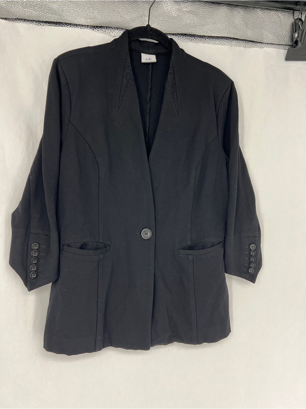 CAbi Black Women's Tailored Turner Blazer Jacket